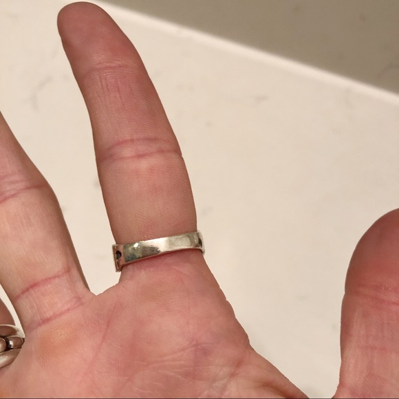 Sterling Silver Elephant Ring - Picture 4 of 4